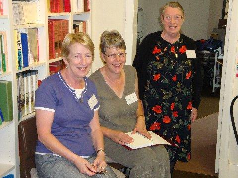 md_satam_pic04.jpg - Dairne Irwin, Audrey Dalton and Alicia Riley (MD)